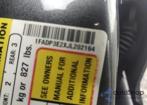 2018 Ford Focus S z USA, uszkodzony, nr VIN 1FADP3E2XJL202164